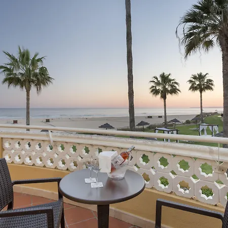 Ap Oriental - Adults Friendly פורטימאו